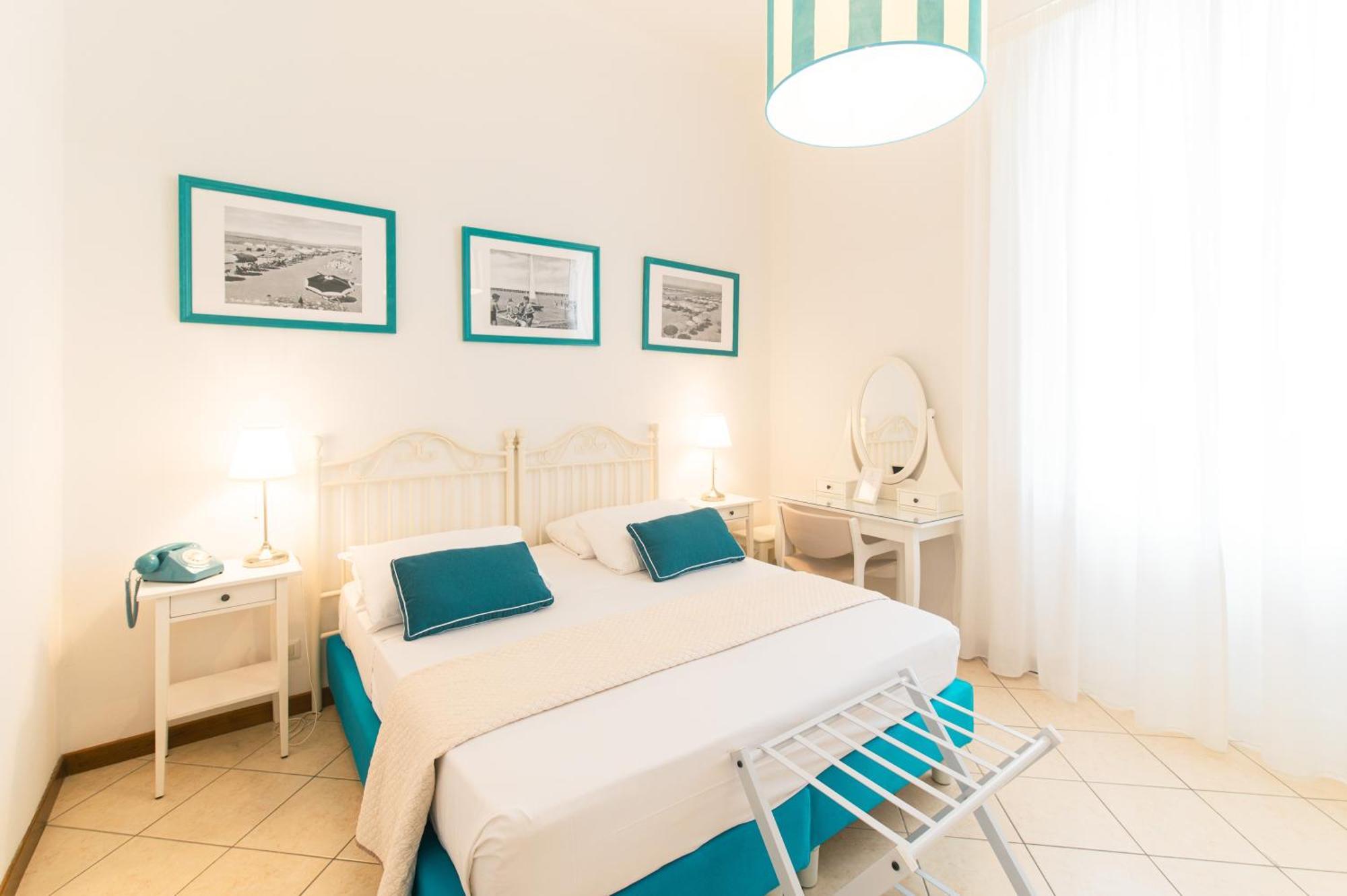 Hotel La Pineta Al Mare Forte dei Marmi Bagian luar foto
