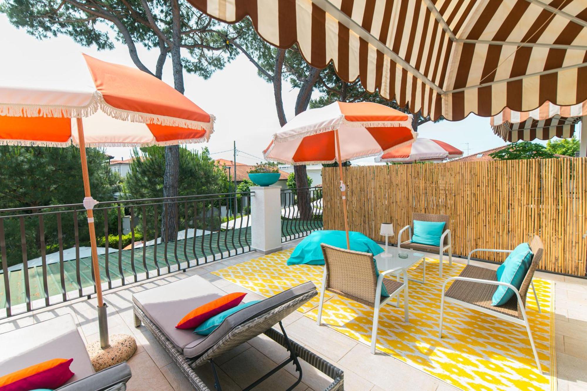 Hotel La Pineta Al Mare Forte dei Marmi Bagian luar foto