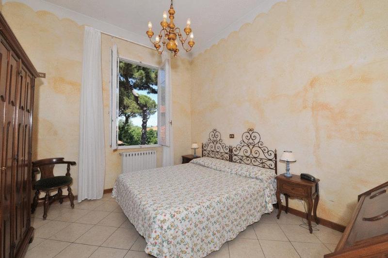 Hotel La Pineta Al Mare Forte dei Marmi Bagian luar foto